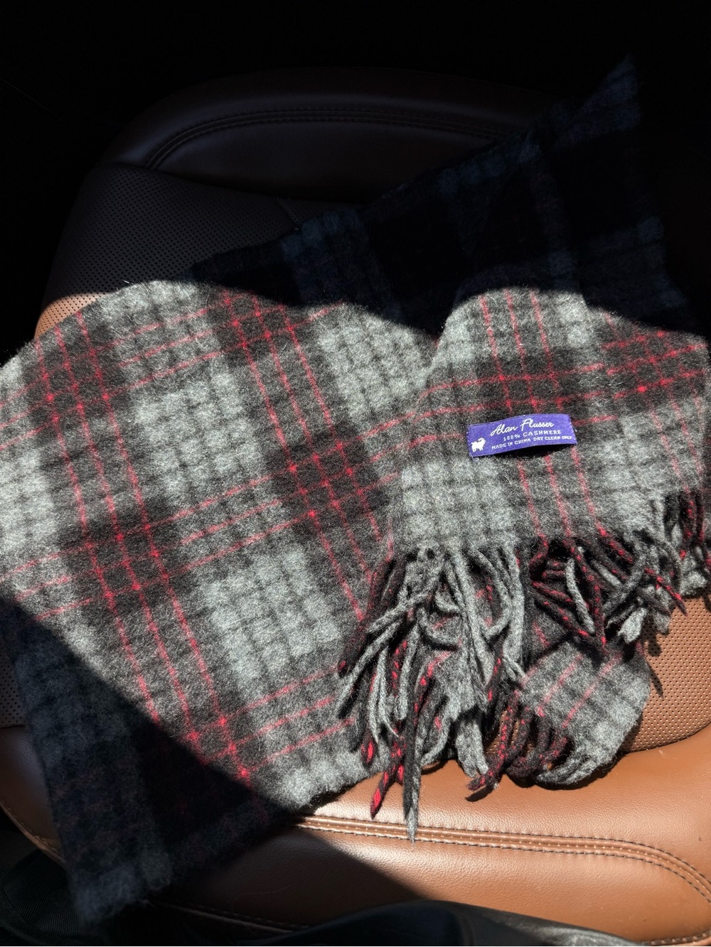 100% Cashmere Alan Flusser Scarf